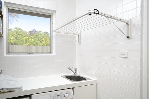 AUSTRAL CLOTHES LINE FOLD DOWN INDOOR / OUTDOOR SURFMIST
