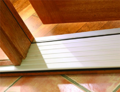 HUME WEATHERGUARD FRAME MERANTI 2100 X 887 (820 Door) 3 HINGE ASSEMBLED