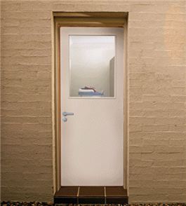 CORINTHIAN DOOR BACKDOOR No.7 SOLID CORE EXP SKIN BAL12.5 GLAZED CLEAR