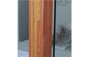 SPOTTED GUM POST KILN DRIED FINGER JOINTED LAMINATED GL18